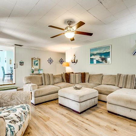 Fort Walton Coastal Retreat With Yard Walk To Beach Fort Walton Beach Extérieur photo