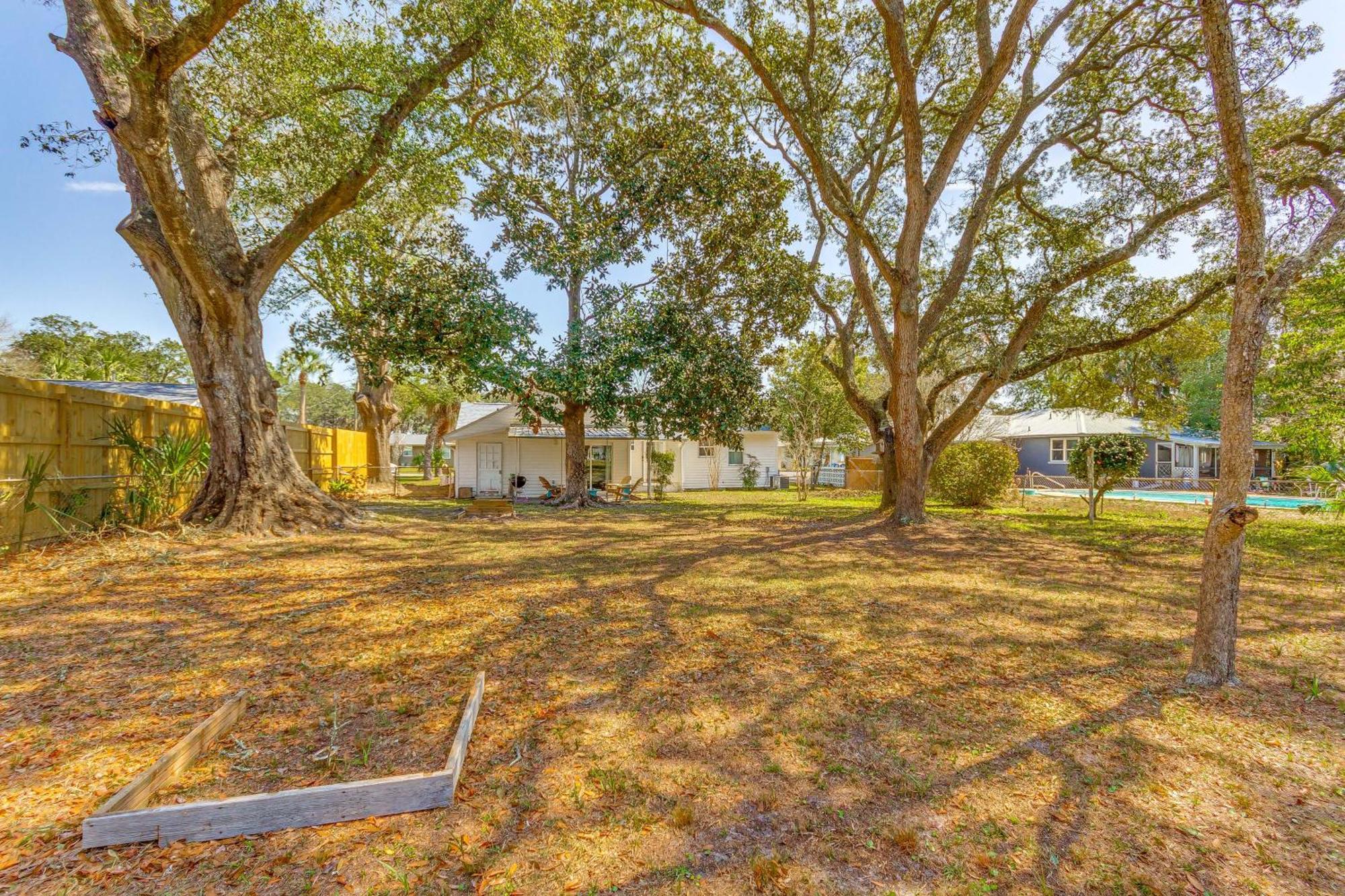 Fort Walton Coastal Retreat With Yard Walk To Beach Fort Walton Beach Extérieur photo
